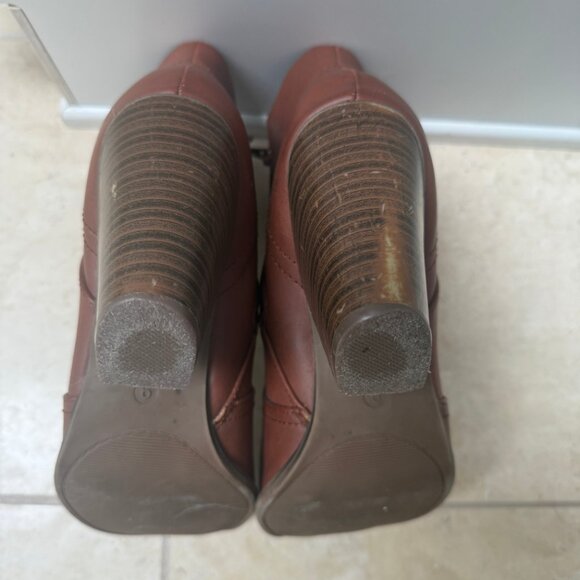 Dream Pairs Western Block Heel Zipper Closure Ankle Bootie, Sz 9, Brown - Picture 11 of 12